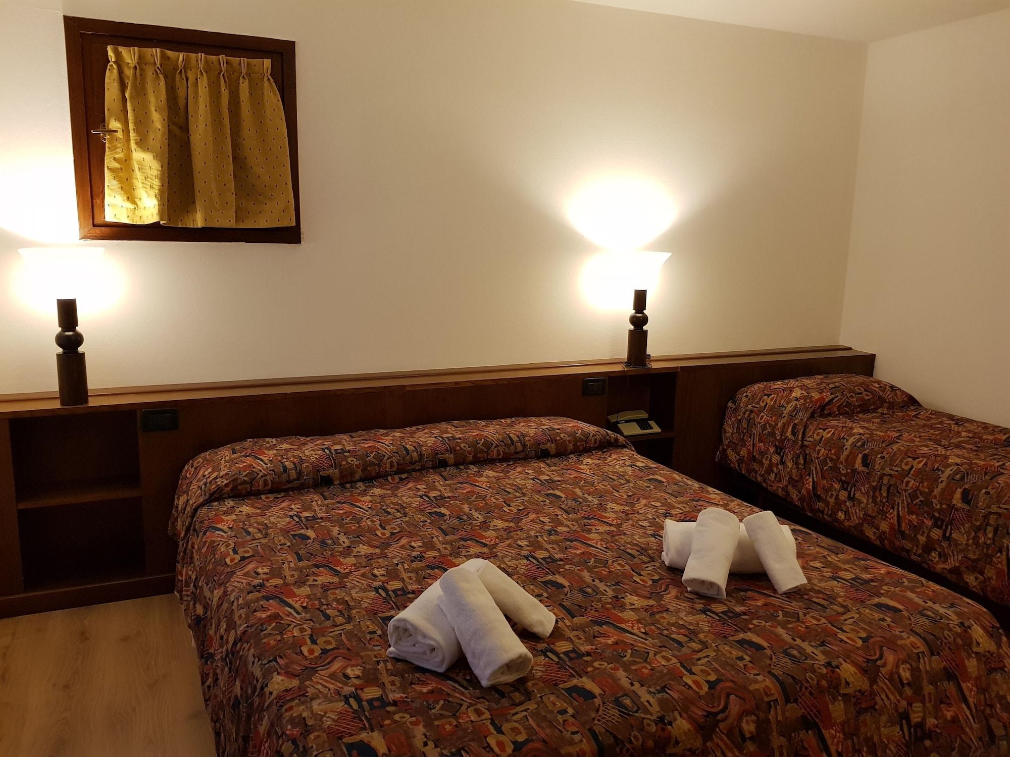 Hotel Alle Tre Baite Santa Caterina Valfurva Kültér fotó