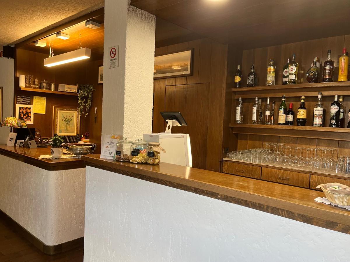 Hotel Alle Tre Baite Santa Caterina Valfurva Kültér fotó