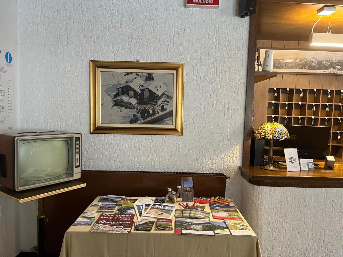 Hotel Alle Tre Baite Santa Caterina Valfurva Kültér fotó