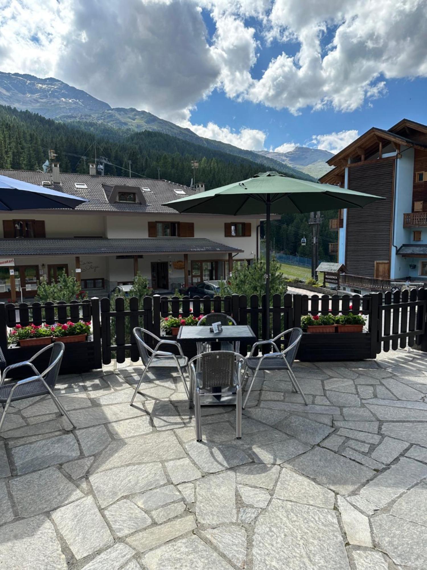 Hotel Alle Tre Baite Santa Caterina Valfurva Kültér fotó