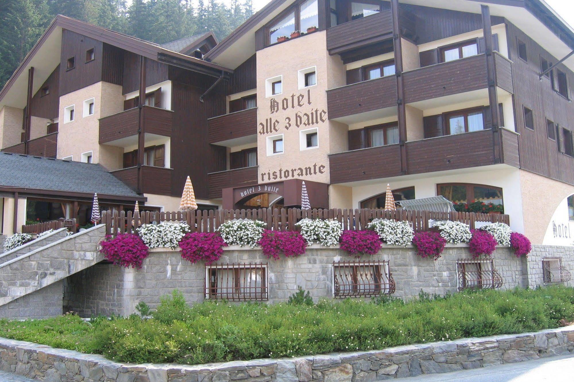 Hotel Alle Tre Baite Santa Caterina Valfurva Kültér fotó